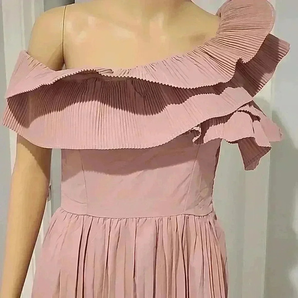 Shein dress   - Picture 4 of 8